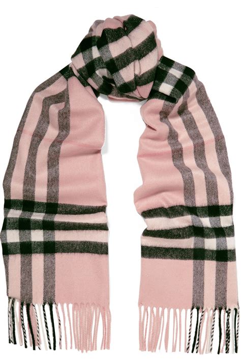 burberry scarf women pink.